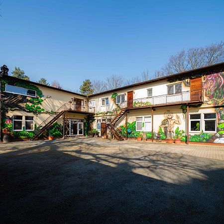 Apartment White Der Sportschule Badura Leipzig Ngoại thất bức ảnh